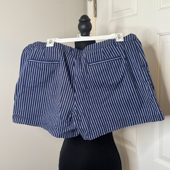 Blue and White Stripe BCG Shorts, Size 16 - Picture 10 of 10